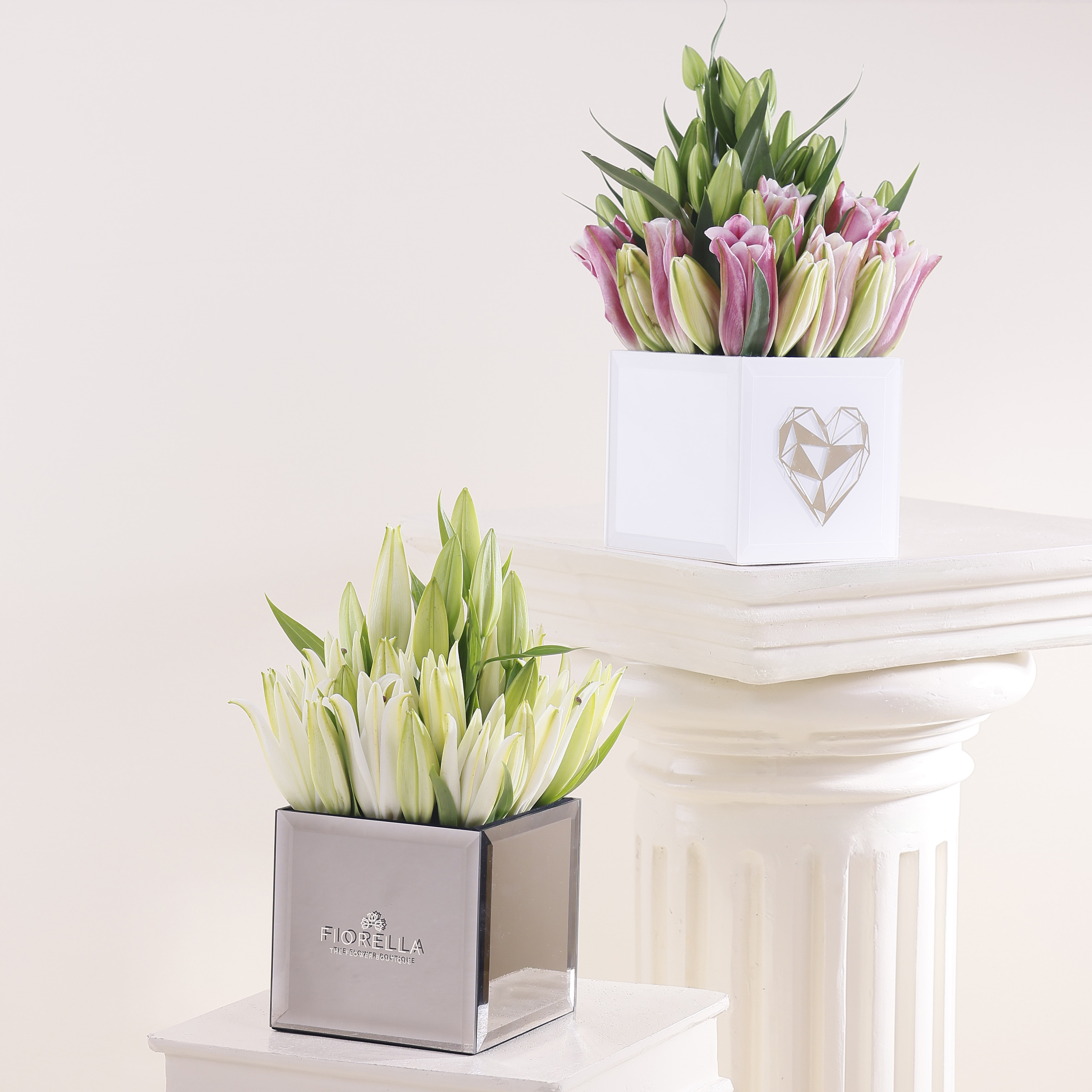  VALENTINE MIRROR CUBE WITH LILIES