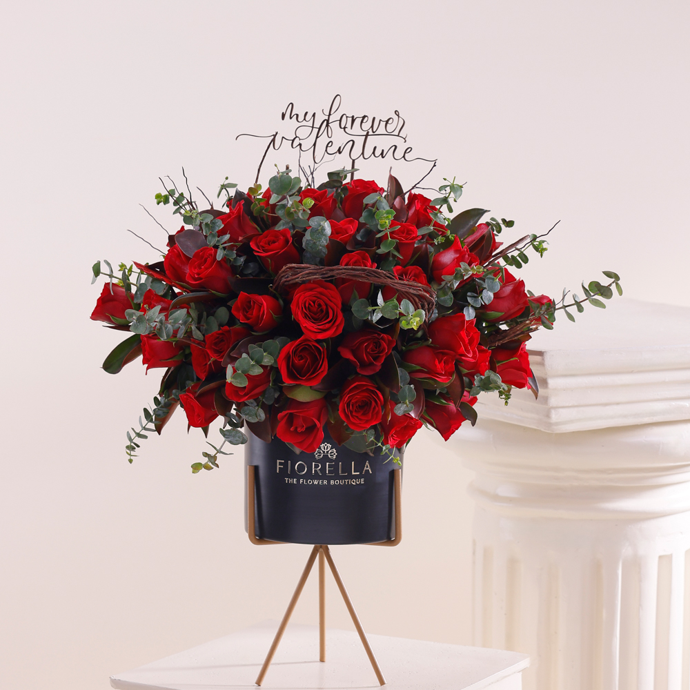  RUBY VALENTINE STAND