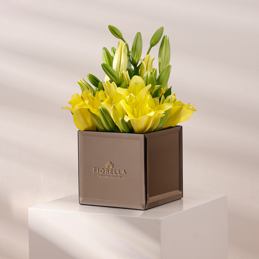  DAD'S GLASS CUBE - LILLIES